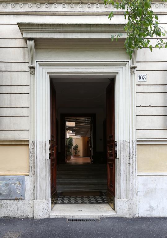 Residenza Crescenzio Hotel Roma Exterior foto